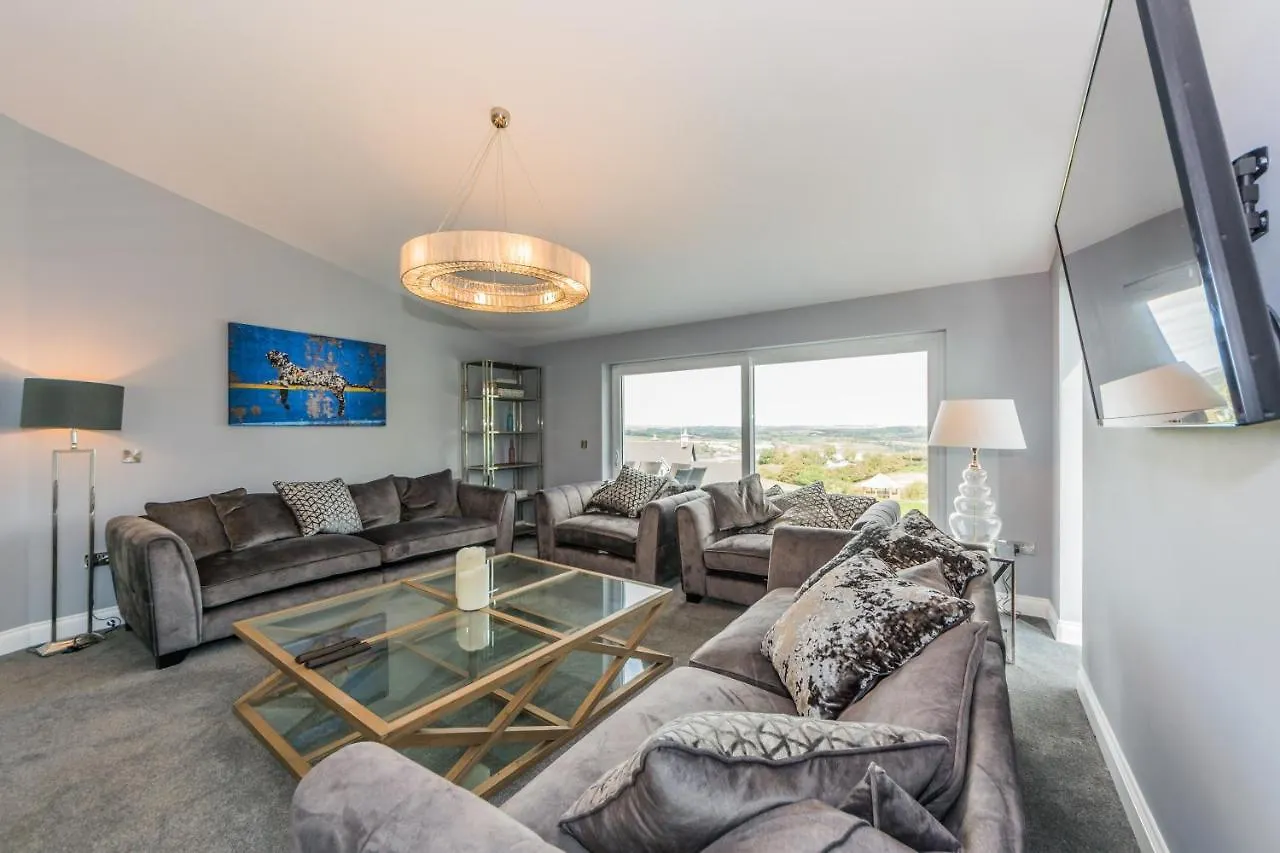 Апартаменты River Views,Kinsale, Hosted By Exquisite Holiday Homes, Sleeps 26 Корк Ирландия