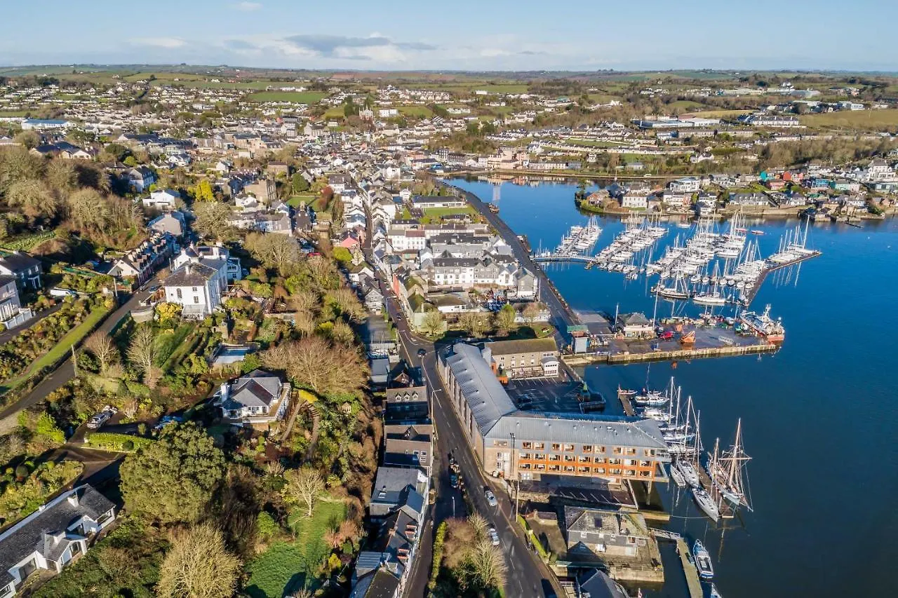 Апартаменты River Views,Kinsale, Hosted By Exquisite Holiday Homes, Sleeps 26 Корк Ирландия